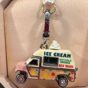 JUICY COUTURE ICE CREAM TRUCK